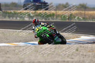media/Jun-07-2025-TrackDaz (Sat) [[4413525952]]/A Group/2pm (Turn 9)/